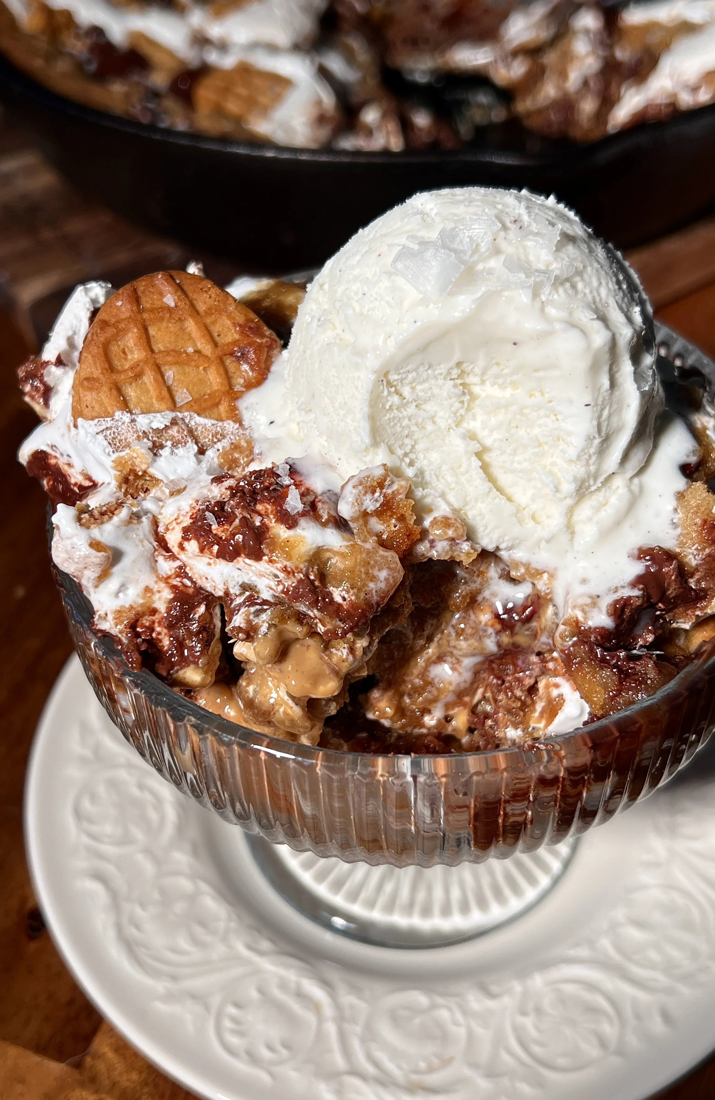 Fluffernutter Chocolate Chip Cookie Skillet (with Brown Butter